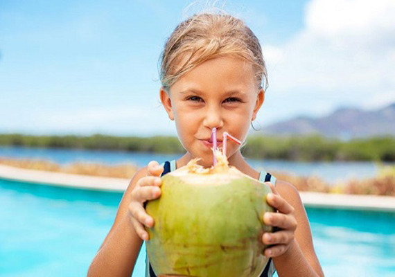 Những đại kỵ khi uống nước dừa, cần biết để khỏi mang họa ảnh 2