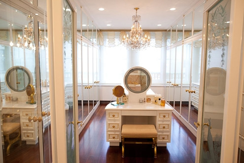 Tủ quần áo và phòng thay đồ hoành tráng