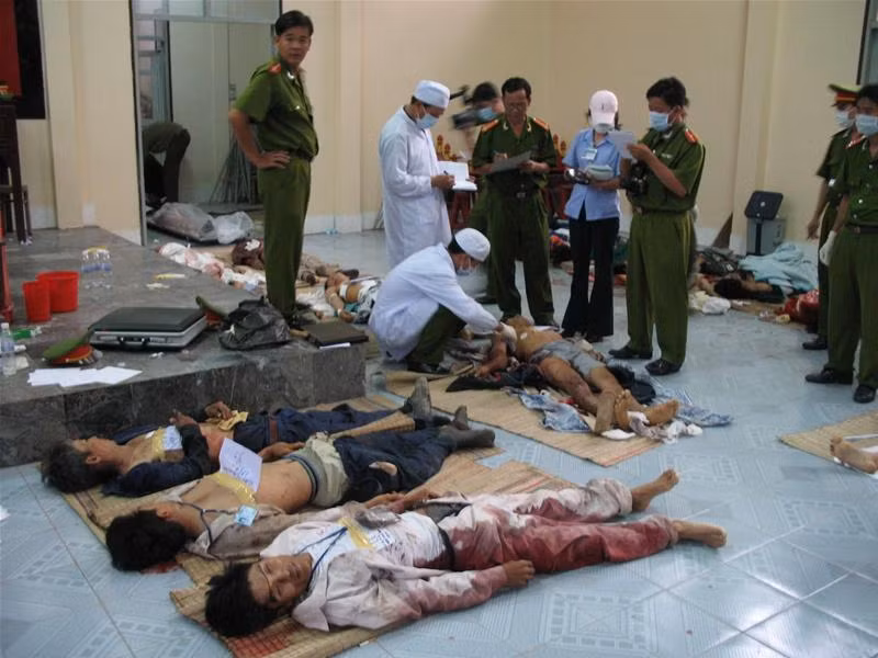 Xác các nạn nhân tại BV Quân Y 121. Ảnh : Sáu Nghệ
