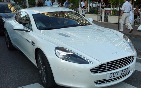 Aston Martin Rapide. Aston Martin Rapide