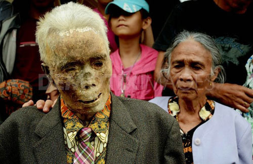 Hình ảnh Sự thật chuyện xác chết đội mồ tìm đường về nhà ở Indonesia số 3