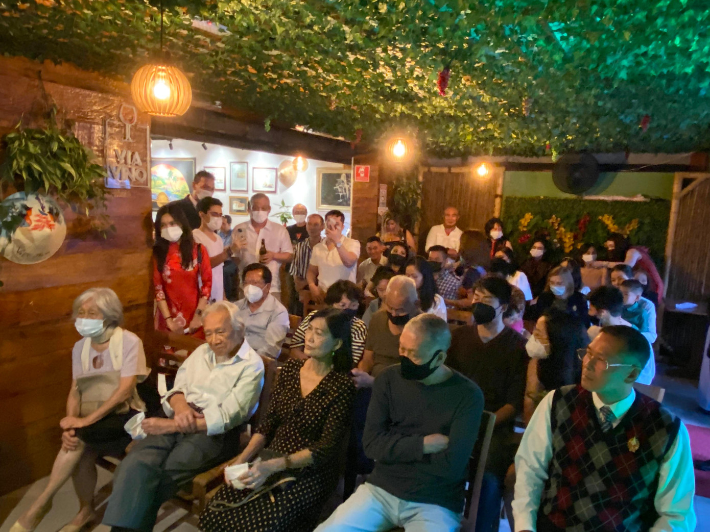 Đông đảo bà con người Việt trên khắp đất nước Brazil tham dự chương trình do Đại sứ quán Việt Nam tại Brazil tổ chức.