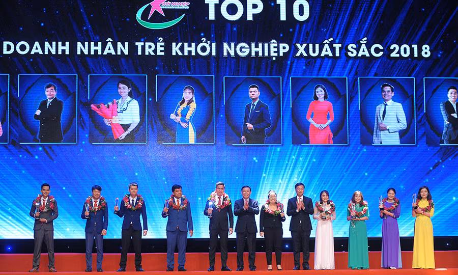 Toàn cảnh vinh danh 68 doanh nhân trẻ khởi nghiệp xuất sắc 2018 ảnh 8