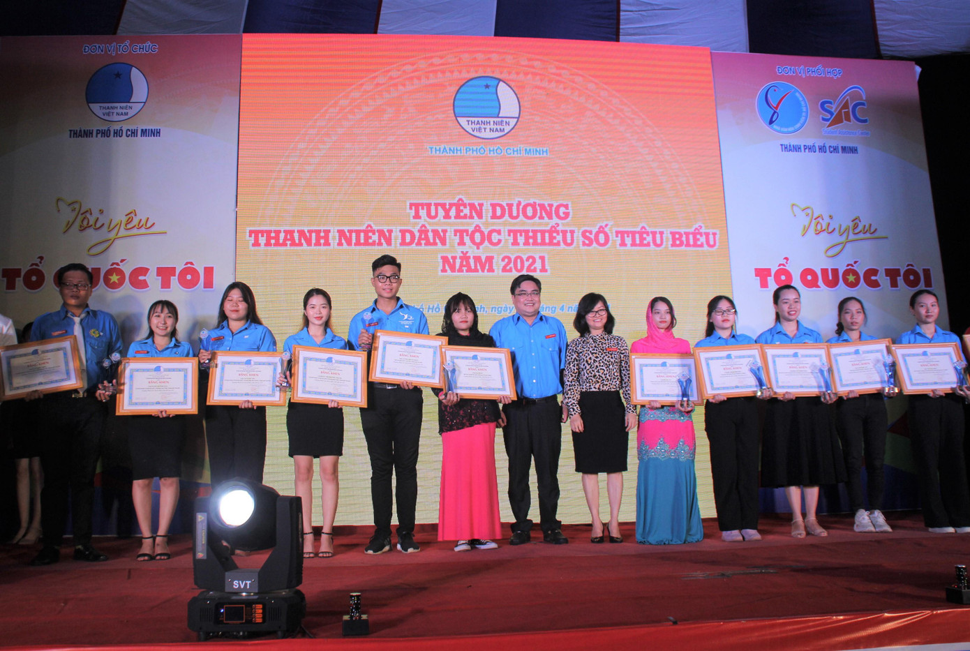 Tuyên dương, khen thưởng 50 thanh niên các dân tộc thiểu số tiêu biểu ảnh 3