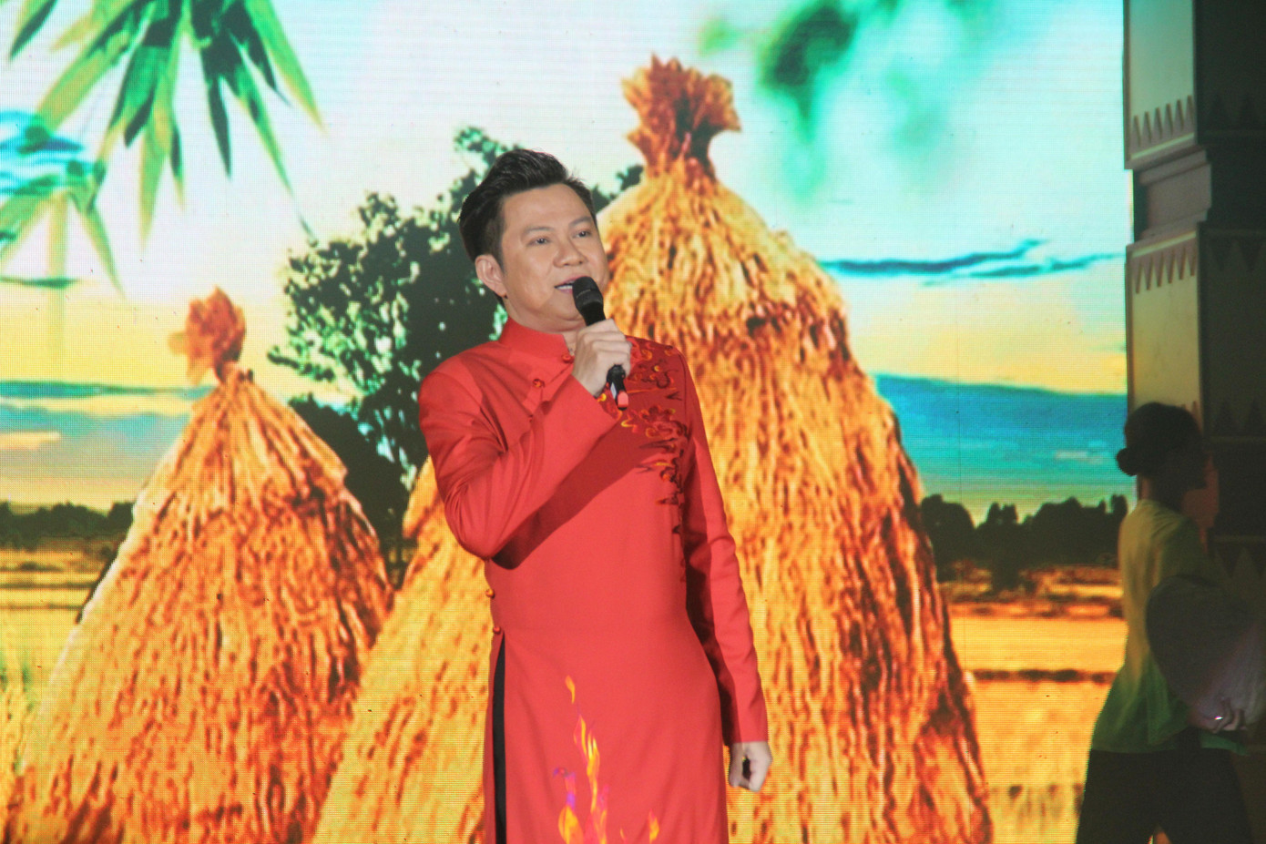 Ca sỹ Quốc Đại góp giọng tại chương trình