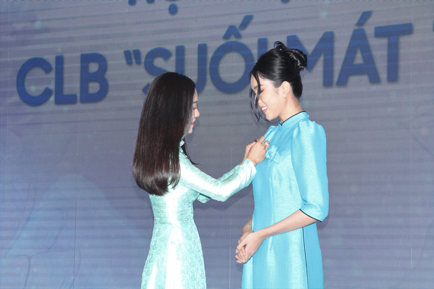 Á hậu Phạm Ngọc Phương Anh giữ nhiệm vụ Phó Chủ tịch thường trực CLB Suối mát từ tâm Á hậu Phạm Ngọc Phương Anh giữ nhiệm vụ Phó Chủ tịch thường trực CLB Suối mát từ tâm