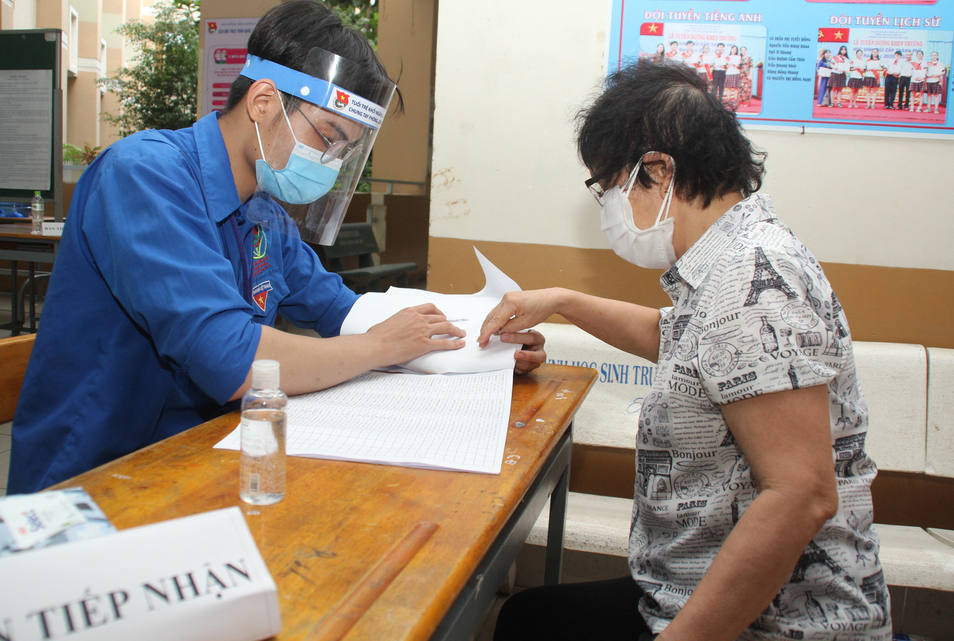 Mỗi người mỗi việc, các bạn đoàn viên thanh niên thành phố Bác đang từng ngày chung tay đẩy lùi đại dịch COVID-19