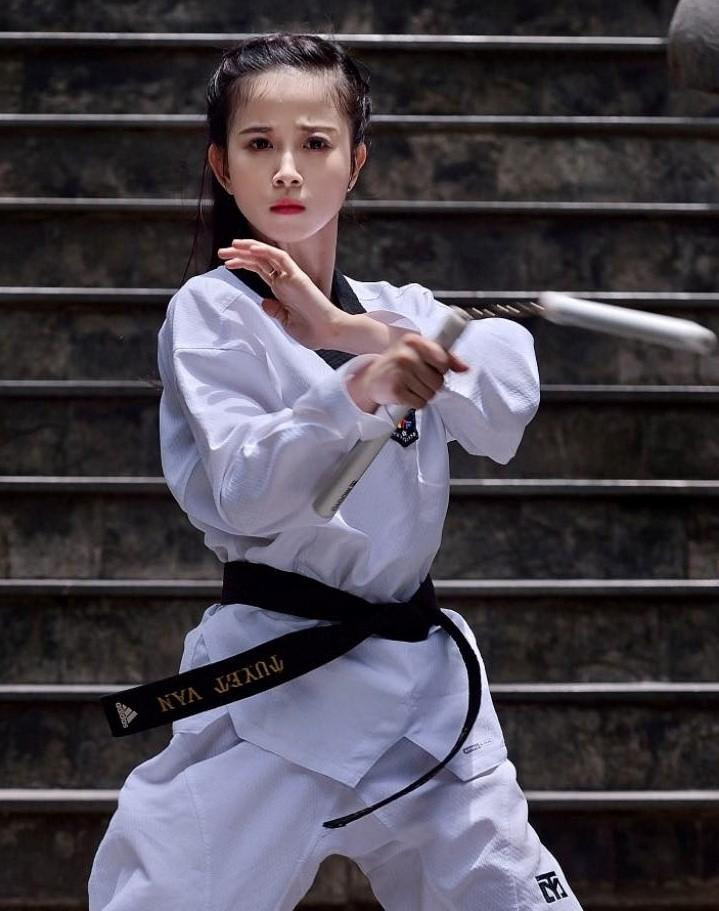 VĐV Châu Tuyết Vân là một trong những VĐV tiêu biểu của thể thao TPHCM trong những năm qua VĐV Châu Tuyết Vân là một trong những VĐV tiêu biểu của thể thao TPHCM trong những năm qua