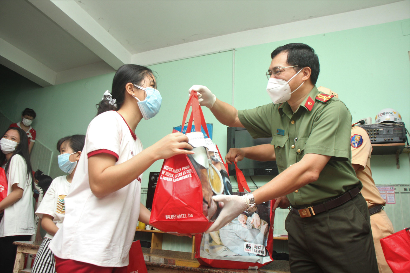 ... và mái ấm Ga Sài Gòn, quận 3 (Ảnh: Ngô Tùng)