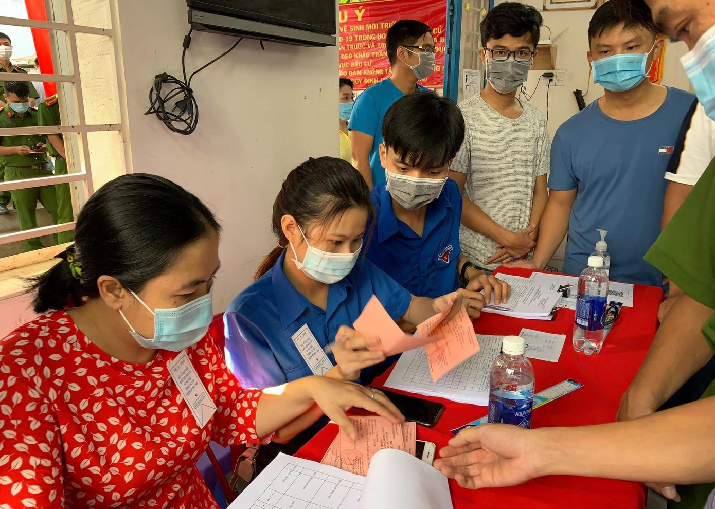 Thực hiện tra soát thông tin cử tri