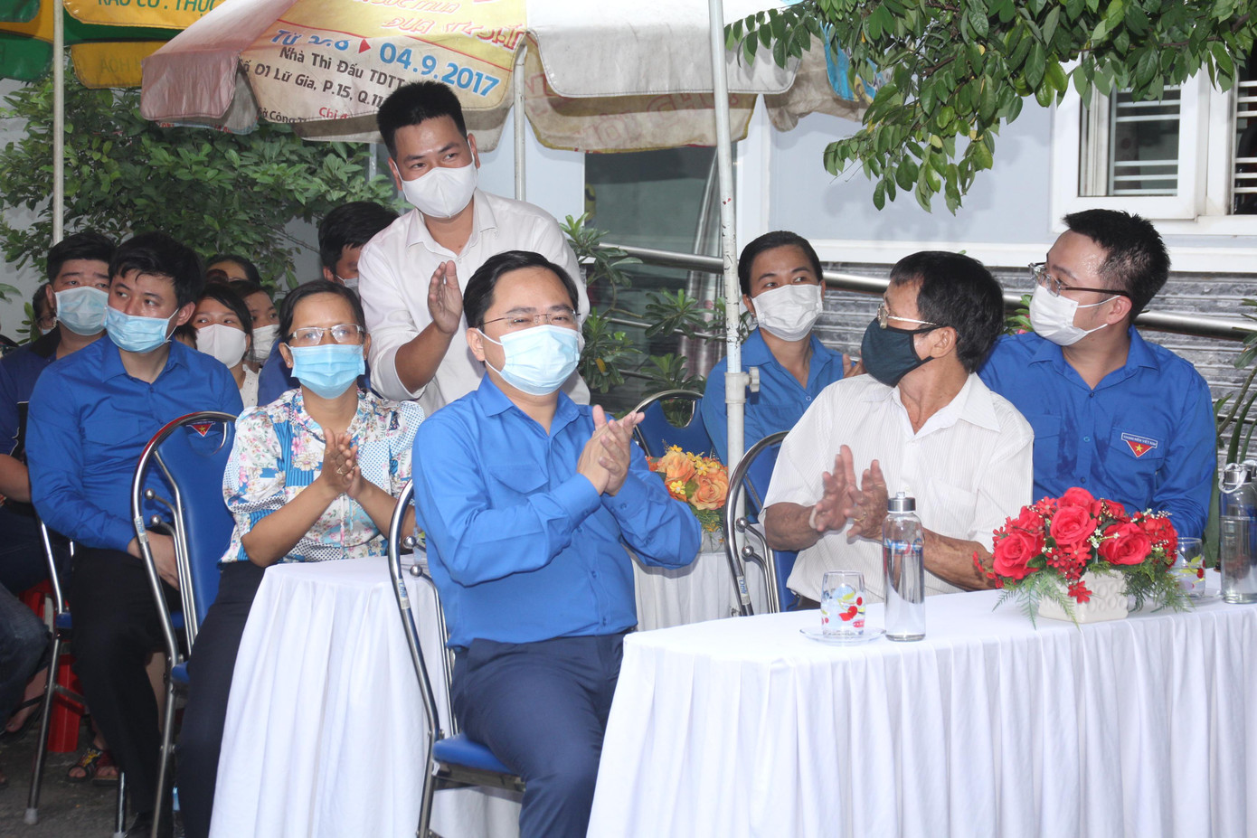 Ngày hội "San sẻ yêu thương - Chung tay vượt qua đại dịch" diễn ra nhằm tiếp tục hỗ trợ đời sống tinh thần, vật chất cho bà con vốn chịu ảnh hưởng không nhỏ của dịch bệnh thời gian qua