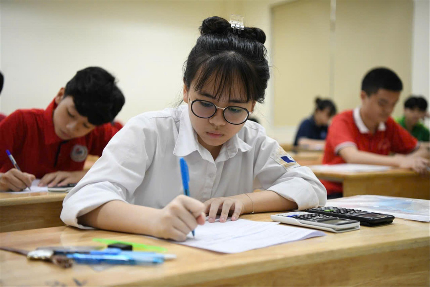 Học sinh dự thi tuyển sinh lớp 10 tại Hà Nội. Ảnh: NHƯ Ý Học sinh dự thi tuyển sinh lớp 10 tại Hà Nội. Ảnh: NHƯ Ý