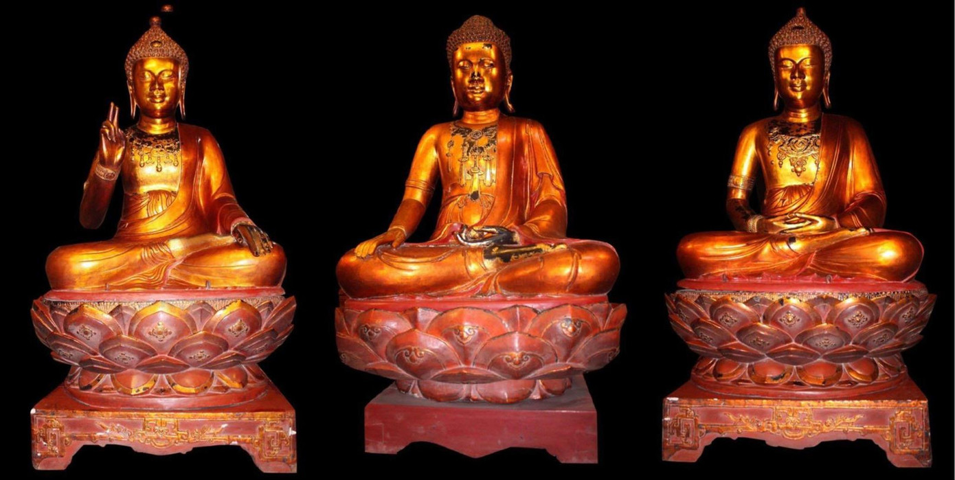 Bảo vật quốc gia bộ tượng Tam thế Phật được thờ tại chùa Côn Sơn (Hải Dương). Hàng nghìn di vật có giá trị đang được lưu giữ tại các chùa, di tích hằng ngày phải đối mặt nguy cơ bị hỏa hoạn, trộm cắp.