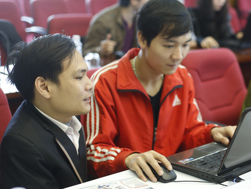 Giao lưu đề cử Gương mặt trẻ Việt Nam tiêu biểu 2013 ảnh 49