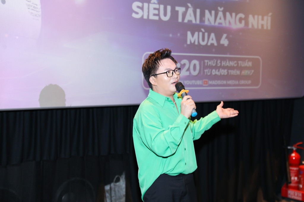 Giám khảo Đại Nghĩa