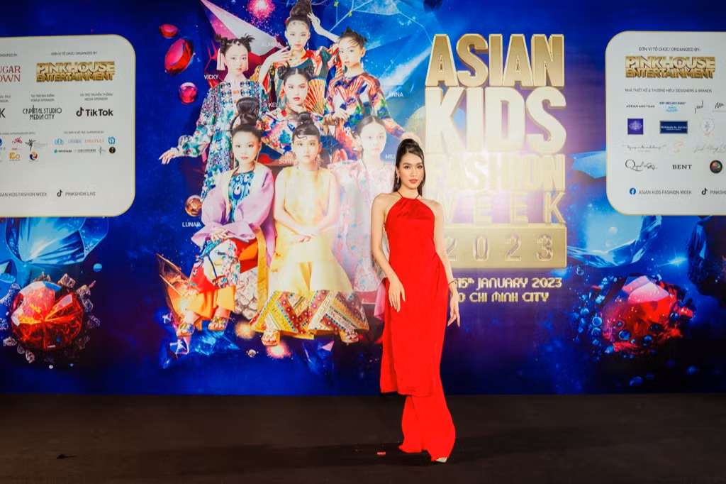 Á hậu Phạm Ngọc Phương Anh tại Asian Kids Fashion Week 2023.