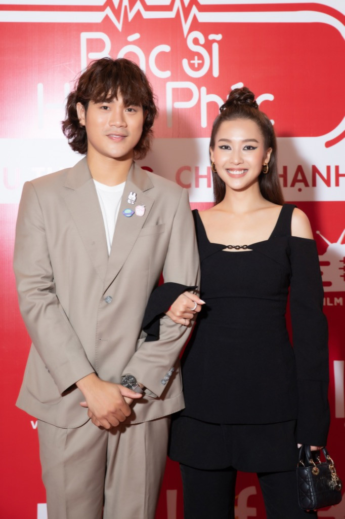 Trần Phong - Khả Ngân