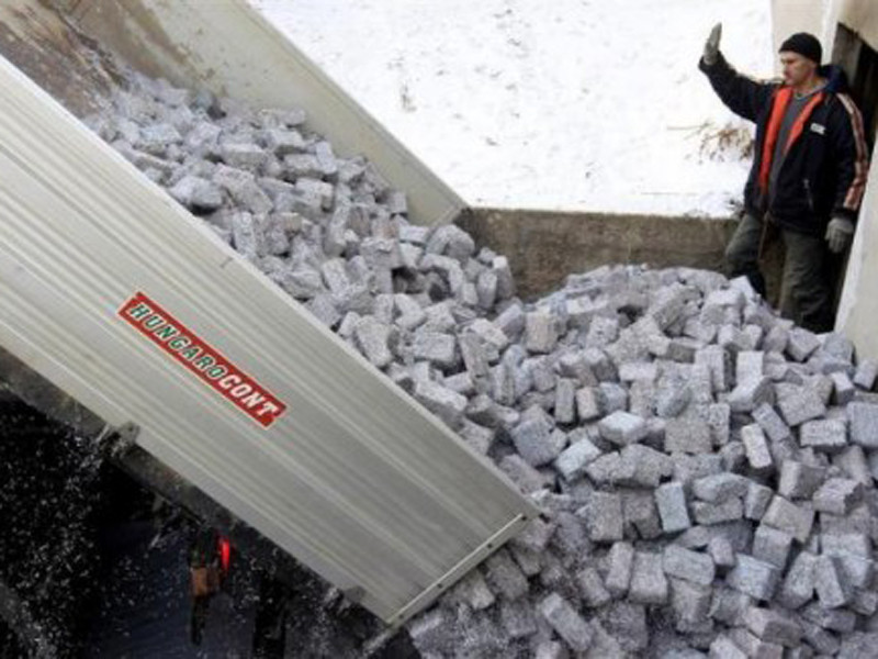 Vận chuyển tới các tổ chức từ thiện