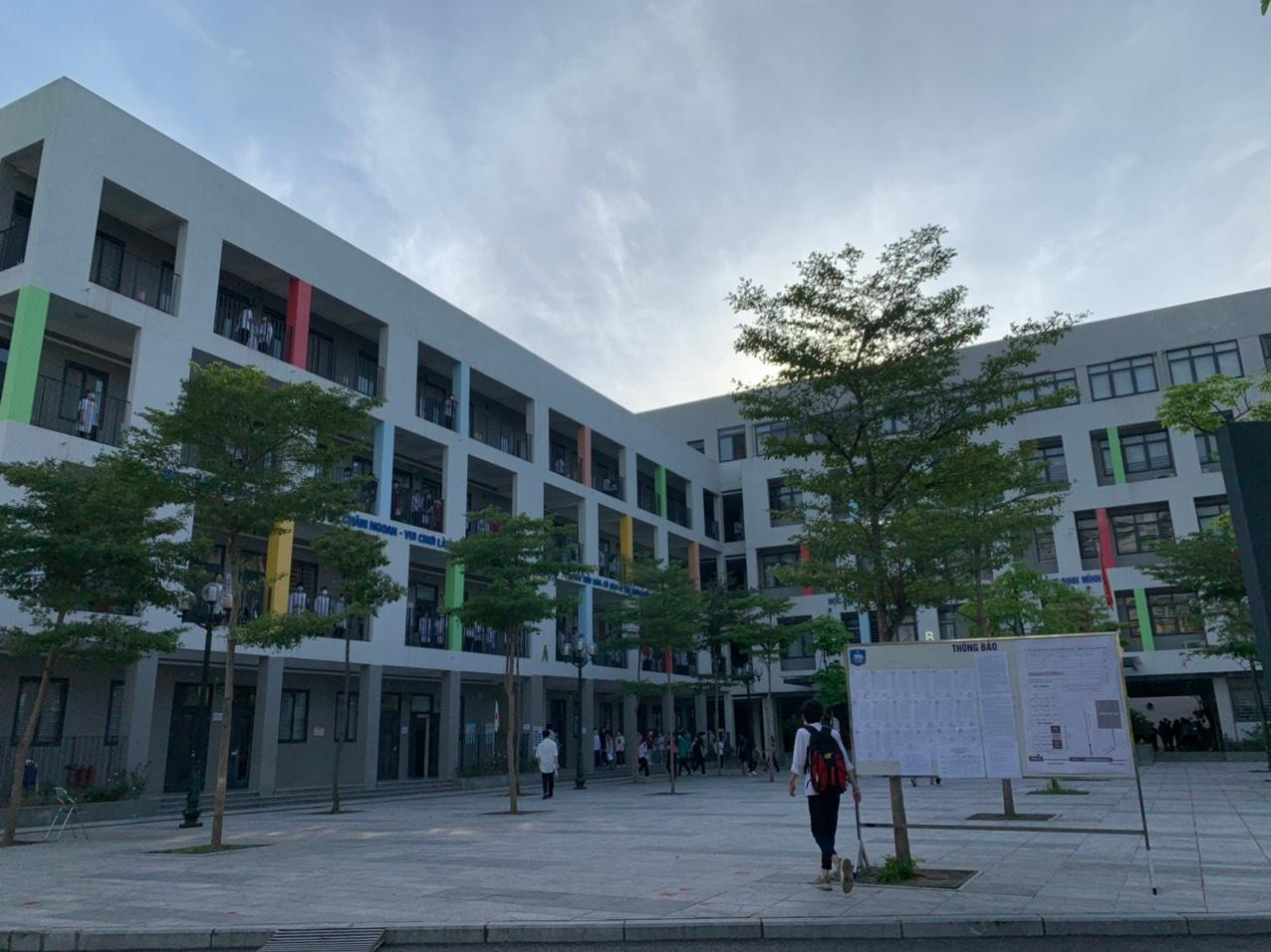 CẬP NHẬT thi lớp 10 ở Hà Nội: Kết thúc thi ngoại ngữ, tự tin đạt điểm tuyệt đối ảnh 12