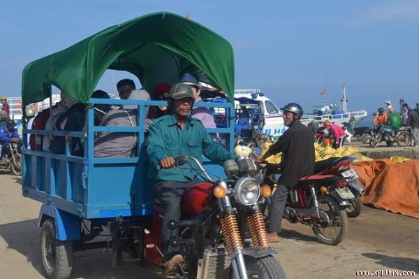 Việc đưa dịch vụ taxi ra đảo sẽ góp phần giảm tải đối với các nhà xe trong dịp Tết Nguyên đán.