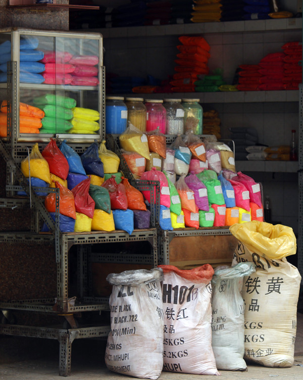 Chợ 'tử thần' Kim Biên nhộn nhịp giữa Sài Gòn ảnh 11