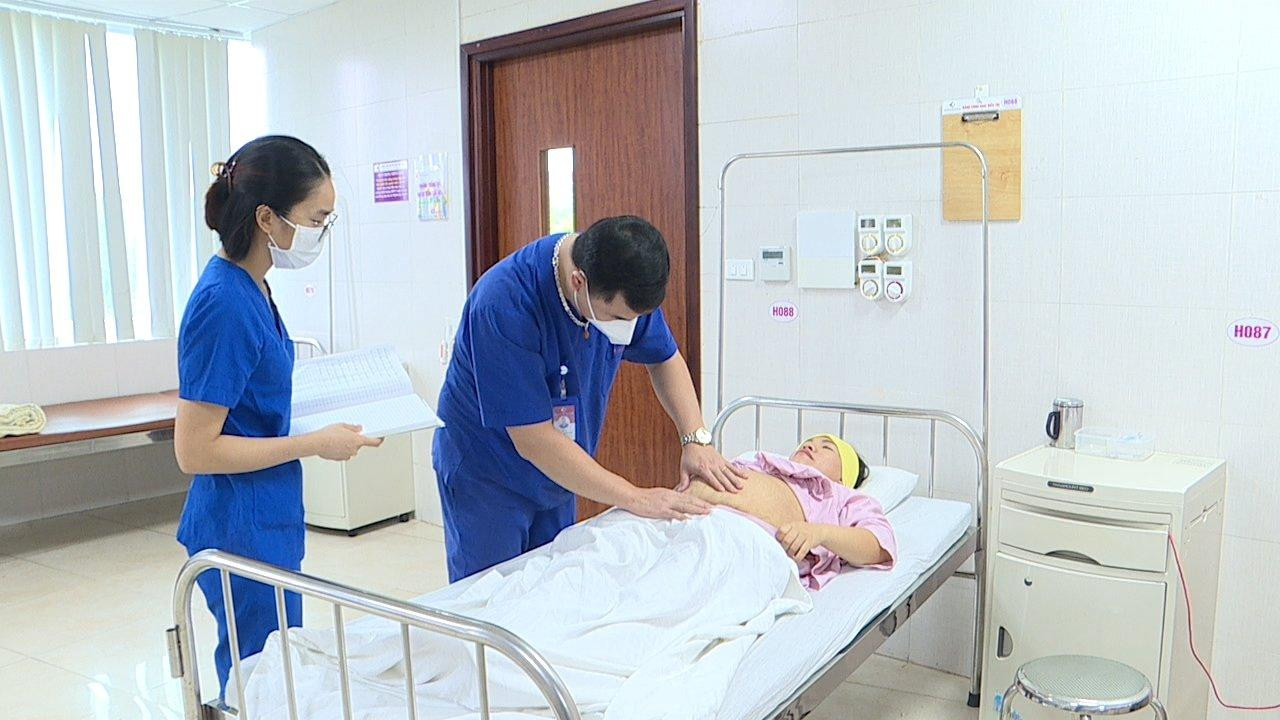 Sau 5 ngày được theo dõi tại Bệnh viện, sức khỏe chị H. đã ổn định và được xuất viện vào chiều ngày 21/11/2022. Ảnh: BV cung cấp