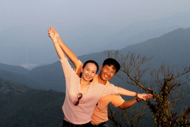 Không gian hùng vĩ, thơ mộng đem đến nhiều cảm xúc cho khách hành hương