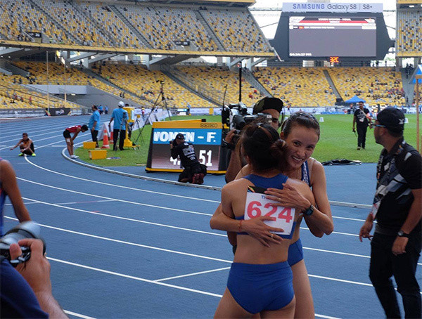 SEA Games ngày 24/8: Bóng đá nữ giành lại HCV từ tay người Thái ảnh 26