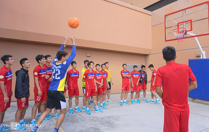 SEA Games ngày 24/8: Bóng đá nữ giành lại HCV từ tay người Thái ảnh 42