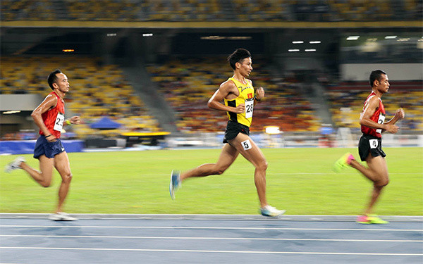 SEA Games ngày 25/8: Tuyển bóng đá nữ 'vinh quy bái tổ' ảnh 10