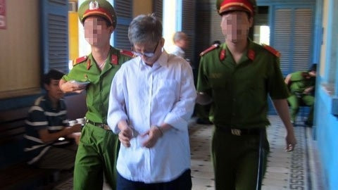 “Siêu lừa” Trịnh Cẩm Tiêu sau khi tòa tuyên án