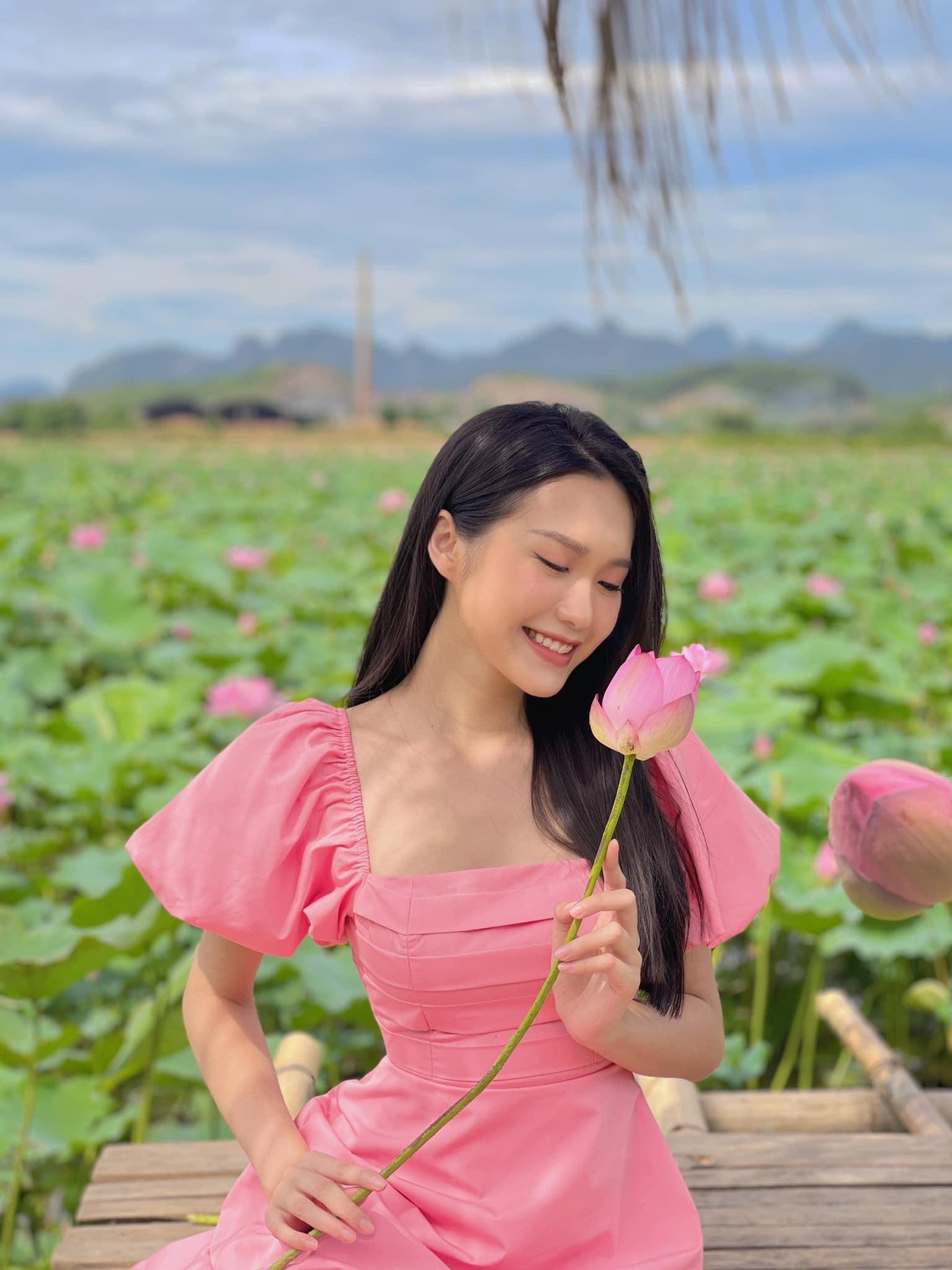 Nhan sắc dịu dàng của Doãn Hải My khiến fans 'xiêu lòng'.