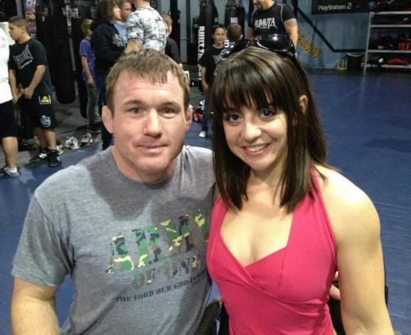 Sau đó, Jen quyết tâm theo đuổi bộ môn thể dục dụng cụ và dần khẳng định cô là một tài năng trong lĩnh vực này. Từ đó, ngoài nhà thì phòng gym là nơi cô gái chỉ có nửa thân mình hay lui tới để chăm chỉ luyện tập và từ chối mọi sự giúp đỡ.