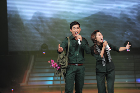 Khánh Ngọc hoàn toàn lép vế trước Lê Trung Cương. Khánh Ngọc hoàn toàn lép vế trước Lê Trung Cương