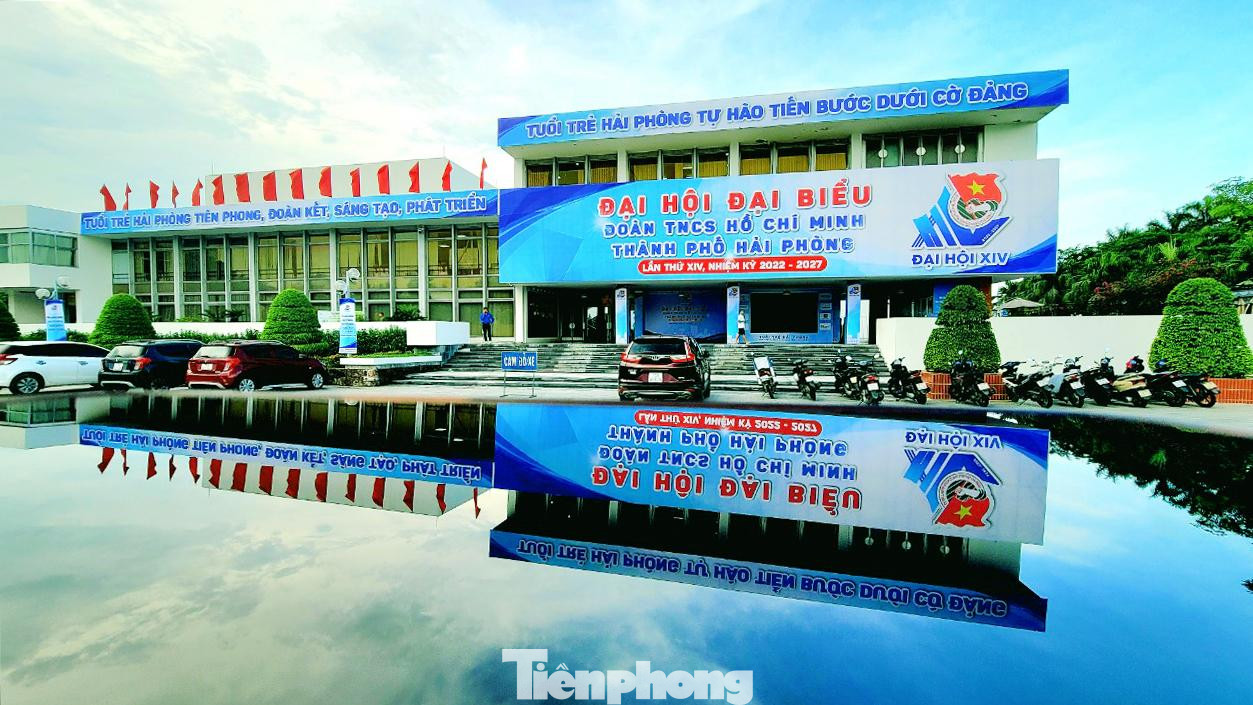 Với khẩu hiệu hành động “Tuổi trẻ Hải Phòng tiên phong, đoàn kết, sáng tạo, phát triển”, Đại hội sẽ đánh giá công tác Đoàn và phong trào thanh thiếu nhi thành phố nhiệm kỳ 2017 - 2022; quyết định mục tiêu, nhiệm vụ của Đoàn TNCS Hồ Chí Minh thành phố nhiệm kỳ 2022 - 2027; Bầu Ban Chấp hành Thành Đoàn khóa XIV, nhiệm kỳ 2022 - 2027; Thông qua báo cáo tổng hợp ý kiến đóng góp vào văn kiện Đại hội Đoàn toàn quốc lần thứ XII, nhiệm kỳ 2022 - 2027...