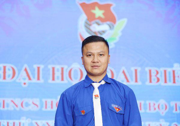 Anh Lê Đôn (SN 1988) được bầu làm Bí thư Đoàn Thanh niên Bộ Tài chính khóa XXVIII Anh Lê Đôn (SN 1988) được bầu làm Bí thư Đoàn Thanh niên Bộ Tài chính khóa XXVIII