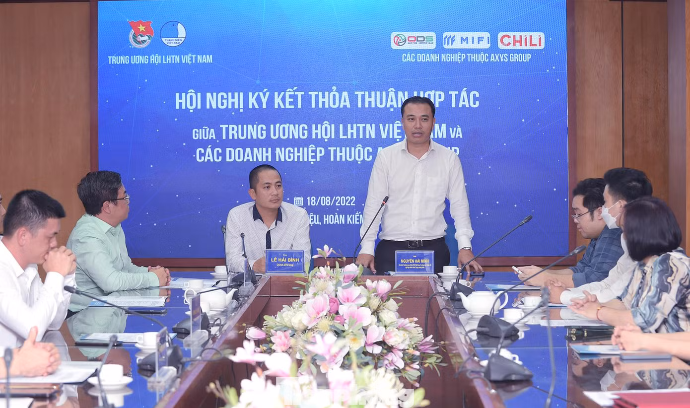 Anh Nguyễn Hải Minh phát biểu tại lễ ký kết. Ảnh: Xuân Tùng