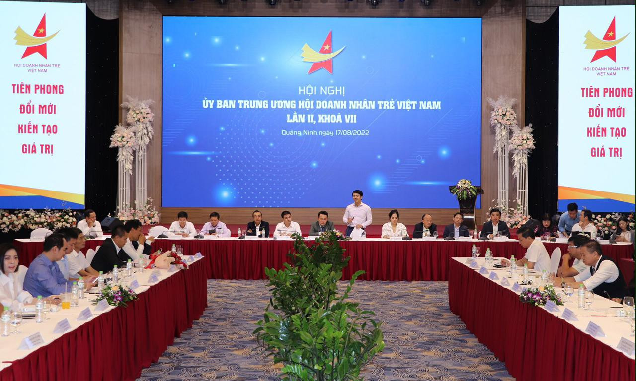 Hội nghị Ủy ban Trung ương Hội Doanh nhân trẻ Việt Nam lần thứ hai khóa VII Hội nghị Ủy ban Trung ương Hội Doanh nhân trẻ Việt Nam lần thứ hai khóa VII