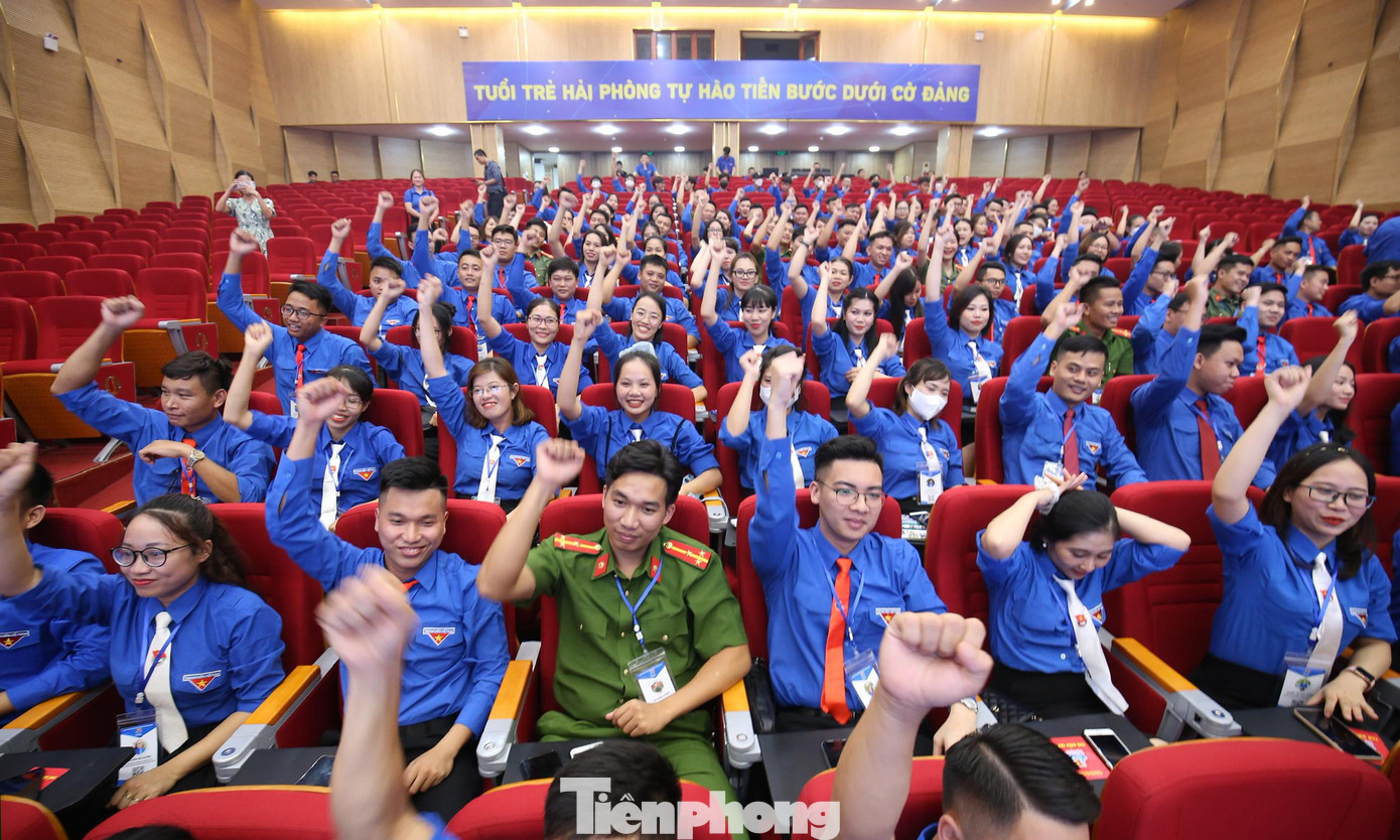 Chiều 9/8, Đại hội đại biểu Đoàn TNCS Hồ Chí Minh thành phố Hải Phòng lần thứ XIV, nhiệm kỳ 2022-2027 với chủ đề "Tiên phong - Đoàn kết - Sáng tạo - Phát triển" diễn ra phiên khai mạc.