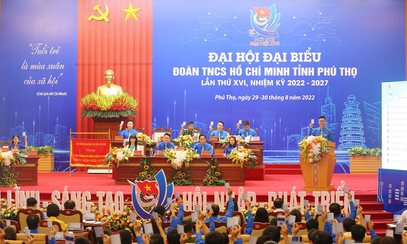 Với tinh thần bản lĩnh, sáng tạo, hội nhập, phát triển, Đại hội sẽ là diễn đàn chính trị quan trọng của tuổi trẻ Đất Tổ Với tinh thần bản lĩnh, sáng tạo, hội nhập, phát triển, Đại hội sẽ là diễn đàn chính trị quan trọng của tuổi trẻ Đất Tổ