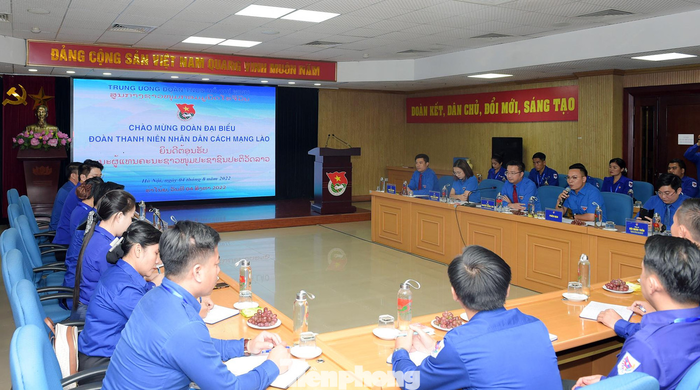 T.Ư Đoàn tiếp các học viên lớp bồi dưỡng cán bộ Đoàn chủ chốt Đoàn TNNDCM Lào khóa 26. Ảnh: Xuân Tùng T.Ư Đoàn tiếp các học viên lớp bồi dưỡng cán bộ Đoàn chủ chốt Đoàn TNNDCM Lào khóa 26. Ảnh: Xuân Tùng