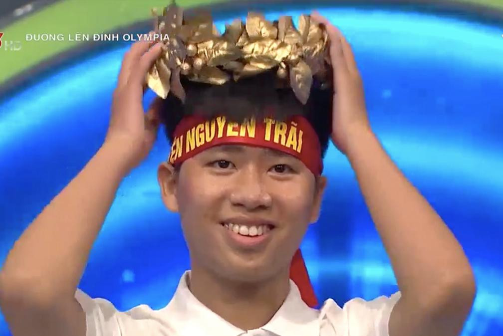 Đào Bình Minh đã có cuộc bứt phá từ vị trí cuối đoàn để giành vòng nguyệt quế Olympia. Đào Bình Minh đã có cuộc bứt phá từ vị trí cuối đoàn để giành vòng nguyệt quế Olympia.