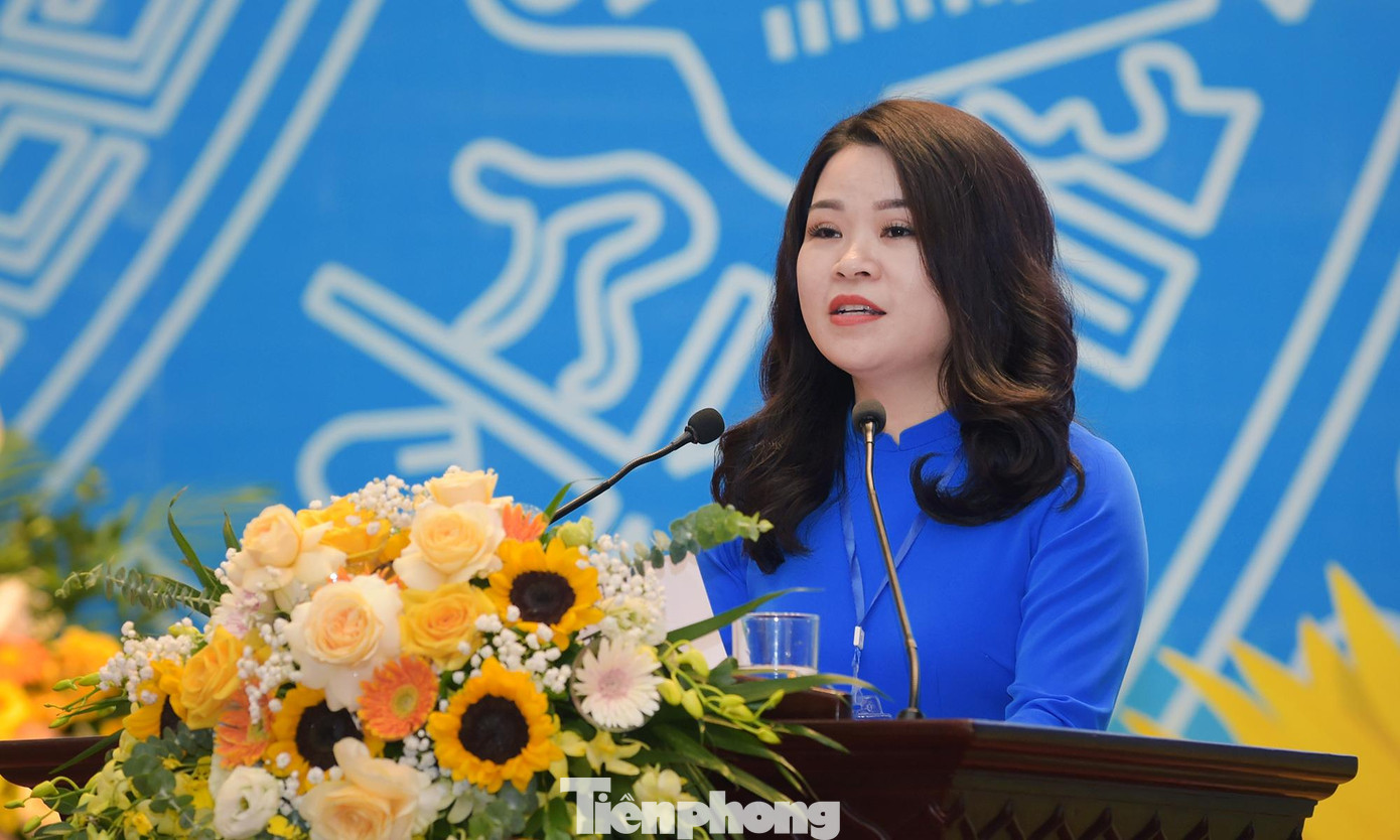 Chị Chu Hồng Minh phát biểu chỉ đạo tại Đại hội. Ảnh: Xuân Tùng