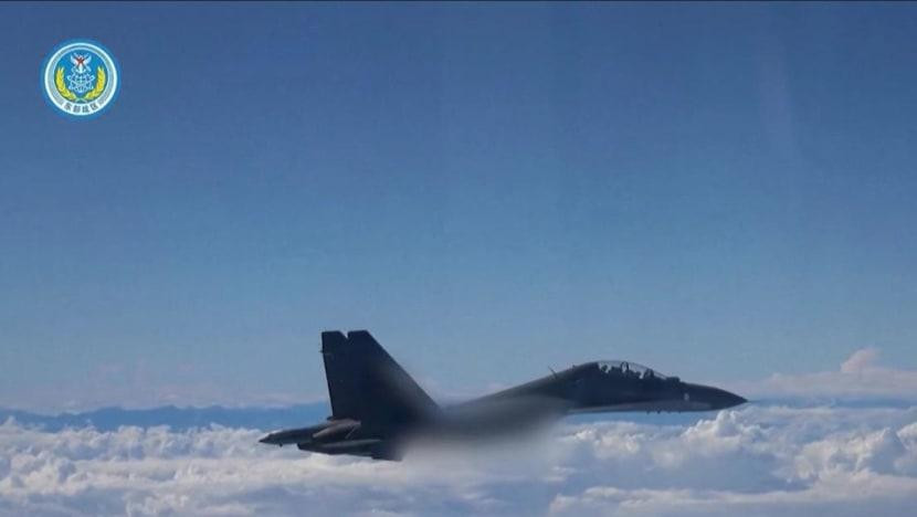 Hình ảnh một tiêm kích trong video do quân đội Trung Quốc công bố Hình ảnh một tiêm kích trong video do quân đội Trung Quốc công bố