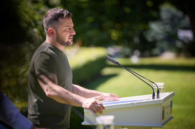 Tổng thống Ukraine Volodymyr Zelensky. (Ảnh: Reuters)