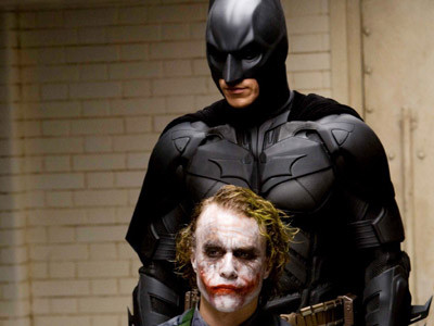 Hiệp sỹ bóng đêm thay đổi diện mạo loạt phim Người dơi 