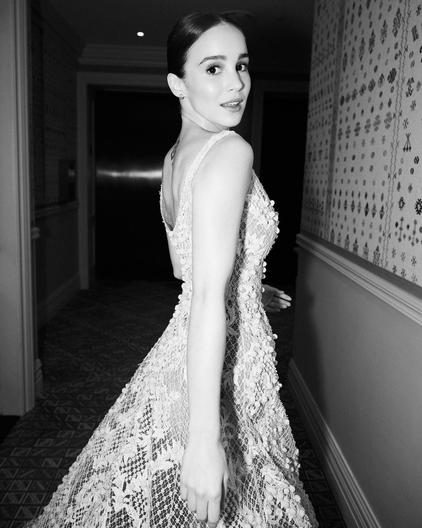 2022 là năm đánh dấu vai chính trong bộ phim tiếng Anh đầu tiên của Alba Baptista là Warrior Nun. Sau đó, bạn gái Chris Evans góp mặt trong Harris Goes to Paris - bộ phim được giới phê bình đánh giá cao. 2022 là năm đánh dấu vai chính trong bộ phim tiếng Anh đầu tiên của Alba Baptista là Warrior Nun. Sau đó, bạn gái Chris Evans góp mặt trong Harris Goes to Paris - bộ phim được giới phê bình đánh giá cao.