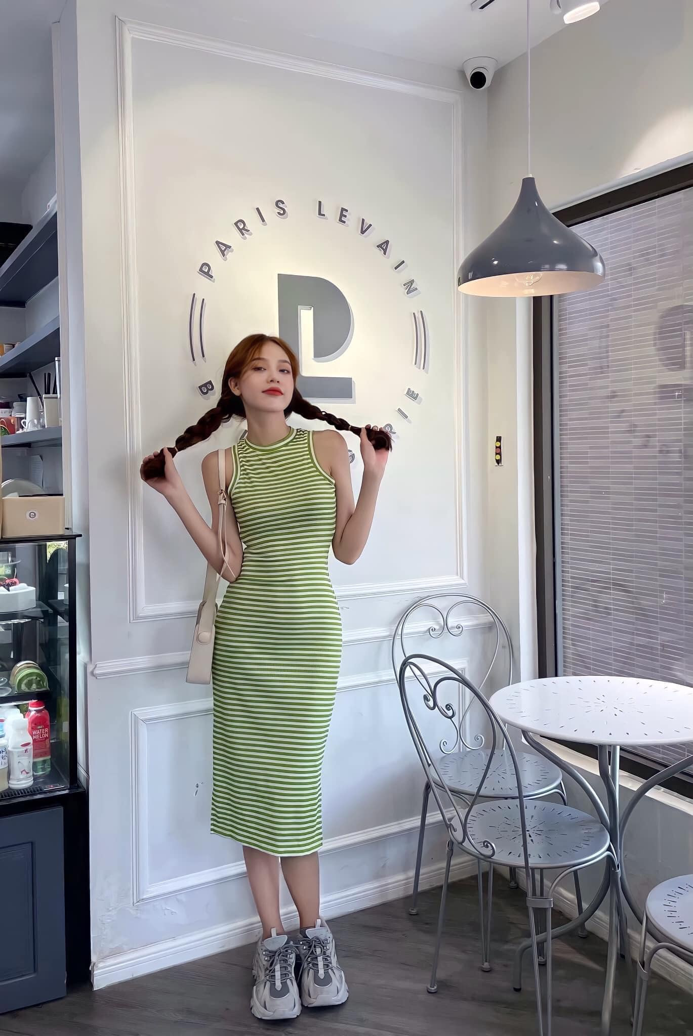 Giám khảo Thụy Vân nhận xét Thanh Thủy là cô gái có gương mặt cân đối hiếm có với phần mắt, mũi, miệng đều không lệch. Vì thế, nhiều khán giả nhận xét Thanh Thủy là cô gái "không góc chết". Ở mọi góc chụp, đường nét của người đẹp sinh năm 2002 đều hài hòa.