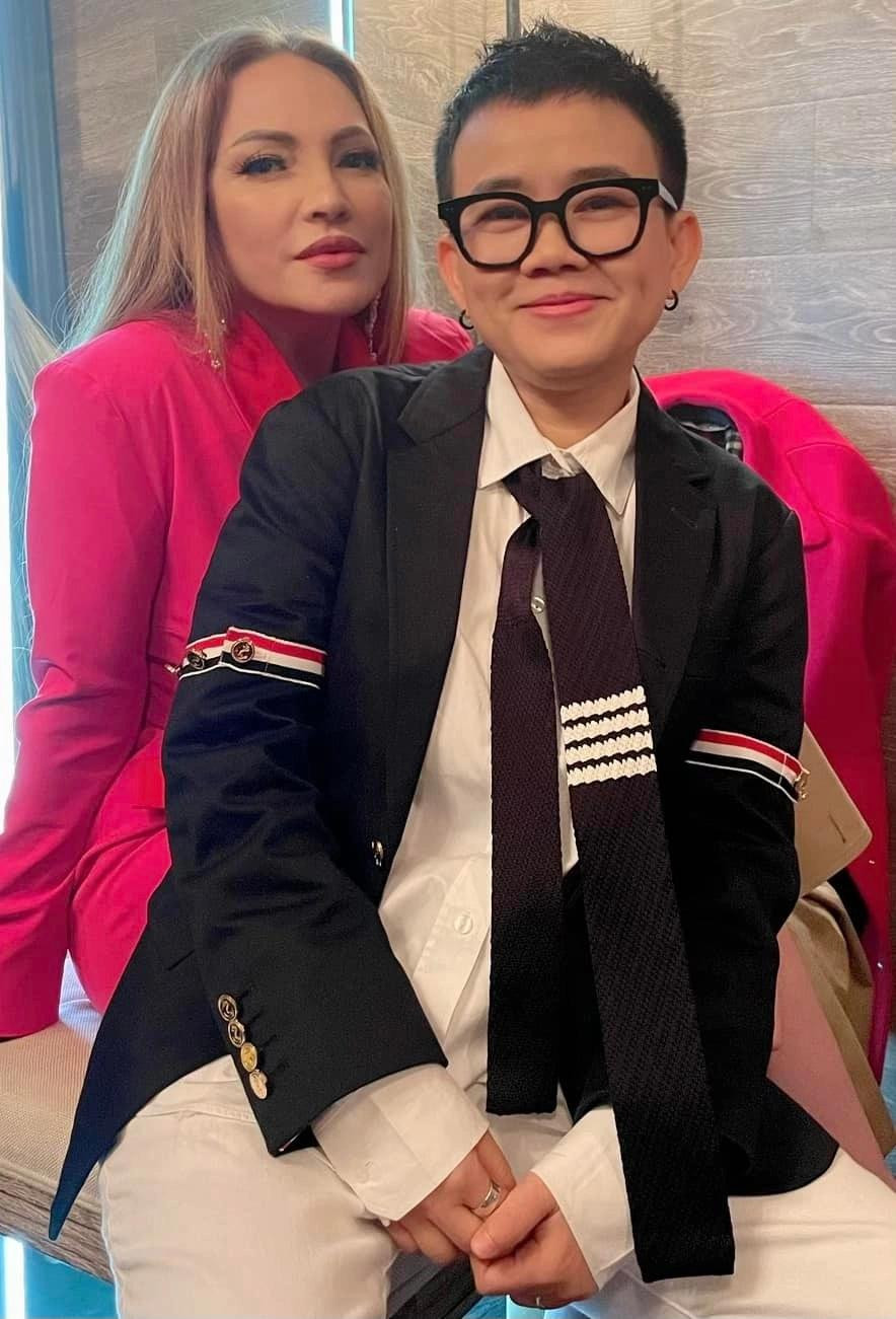 Thanh Hà, Phương Uyên về chung một nhà sau hơn một năm yêu. Ảnh: NVCC.