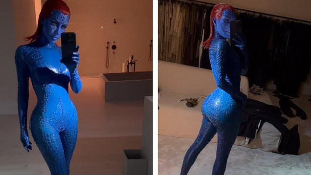 Để hưởng ứng mùa lễ hội Halloween năm nay, nhiều ngôi sao nổi tiếng thế giới đã có màn hóa trang sớm thu hút sự quan tâm của khán giả. Kim Kardashian là một trong những ngôi sao đầu tiên khoe ảnh hóa trang. Vợ cũ Kanye West vào vai Mystique trong series X-Men bằng cách diện bộ trang phục bằng chất vải cao su màu xanh đậm cùng mái tóc đỏ thẫm. Màn hóa trang năm nay của Kim Kardashian giúp cô tôn ba vòng gợi cảm.